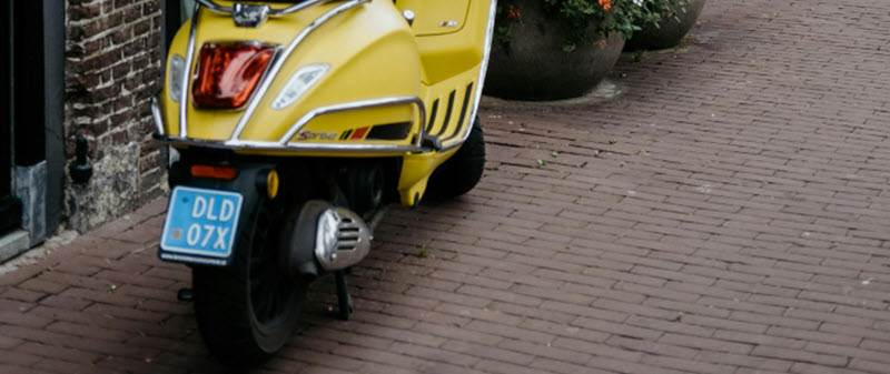 Scooterverzekering afsluiten als jongere? Let dan hier op! Scooterverzekering afsluiten als jongere? Let dan hier op!