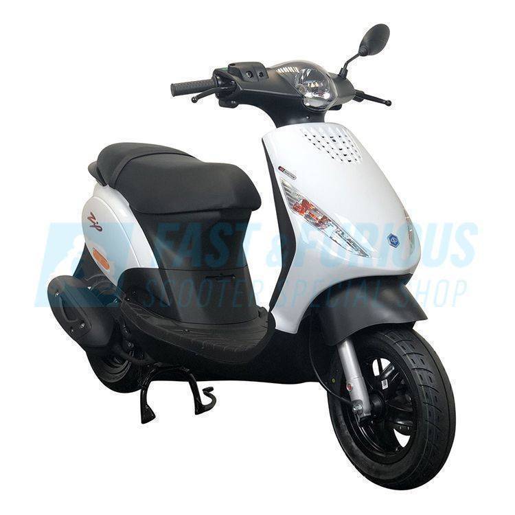 Piaggio ZIP scooter vanaf €1849,- of leasen online!